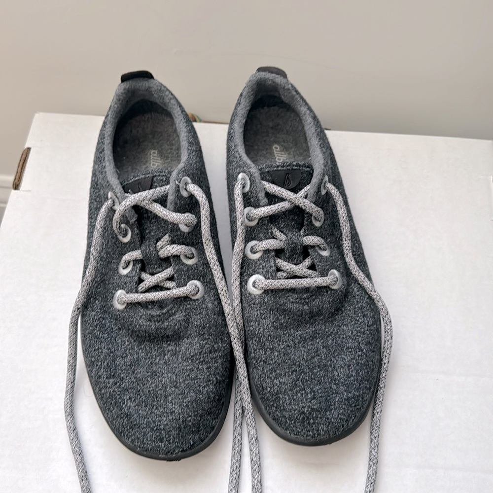 Allbirds merino wool runners charcoal grey Natural black‎